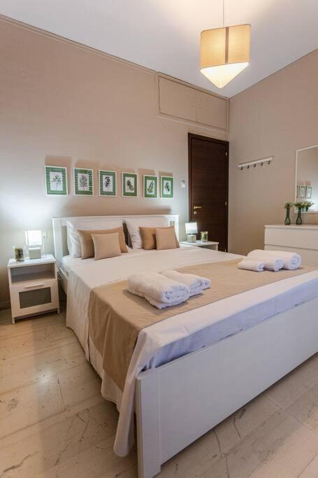 Apartmán Cozy Seaside Penthouse With Sea & Mountain View. Volos Exteriér fotografie